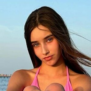 Milanka Kudel milanka kudel Интимные сливы OnlyFans Фото 14  